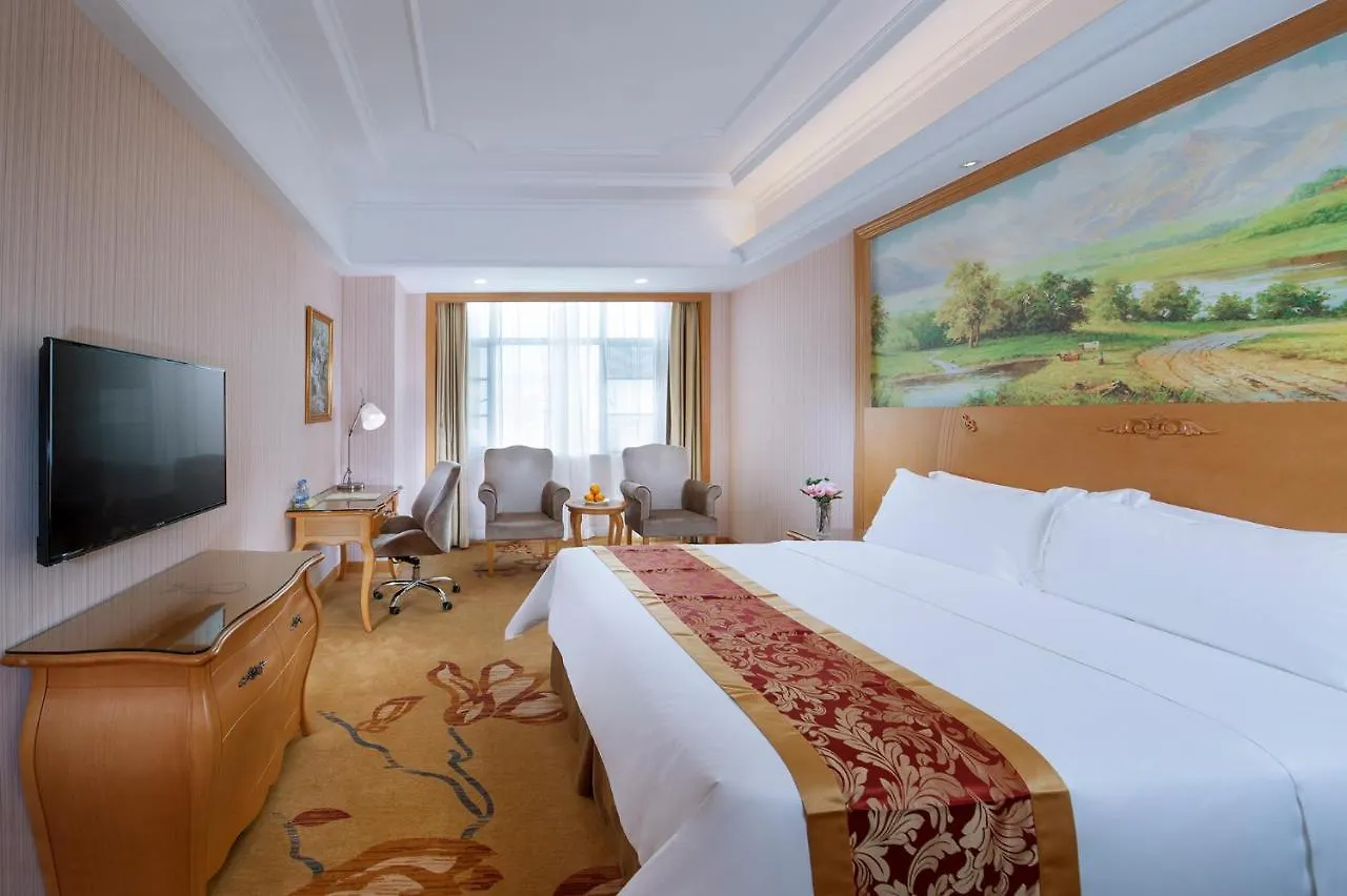 Vienna International Hotel Shenzhen